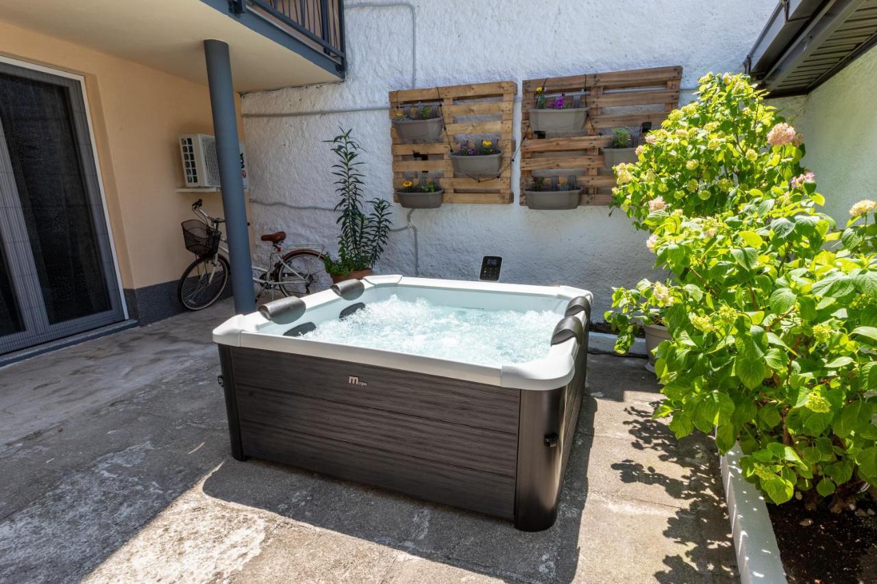 Self Check-In Apartment With Jacuzzi Mostar Exterior foto