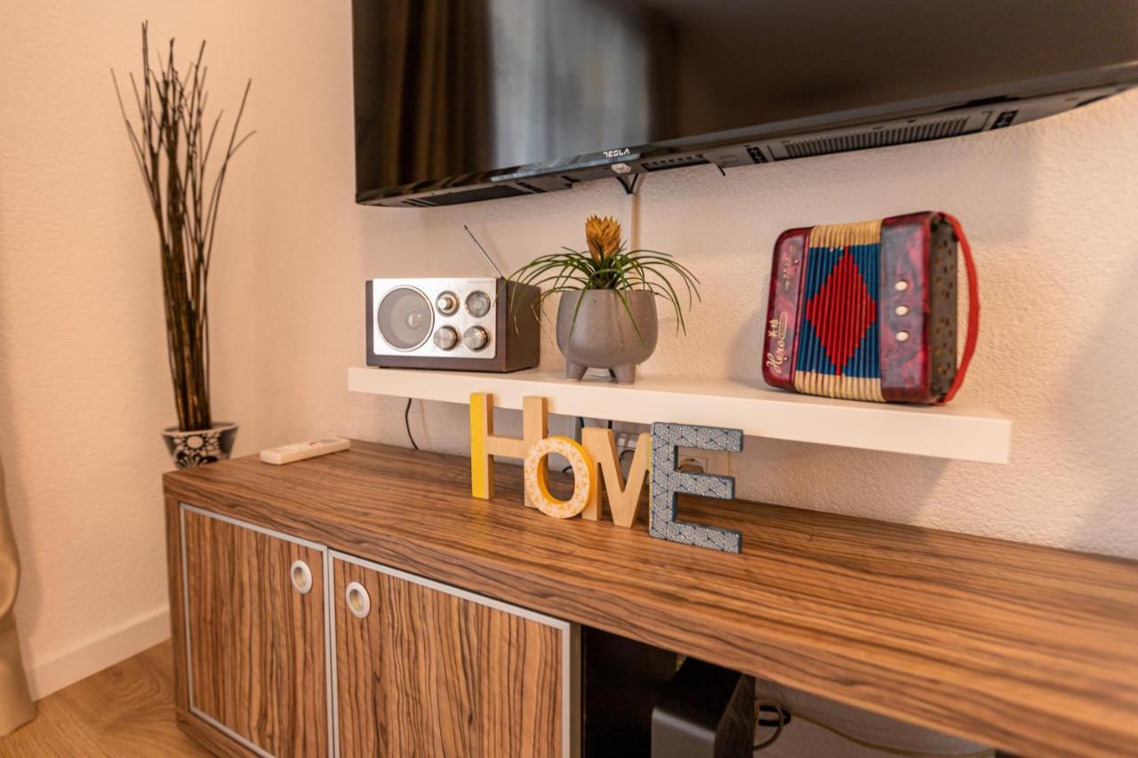 Self Check-In Apartment With Jacuzzi Mostar Exterior foto